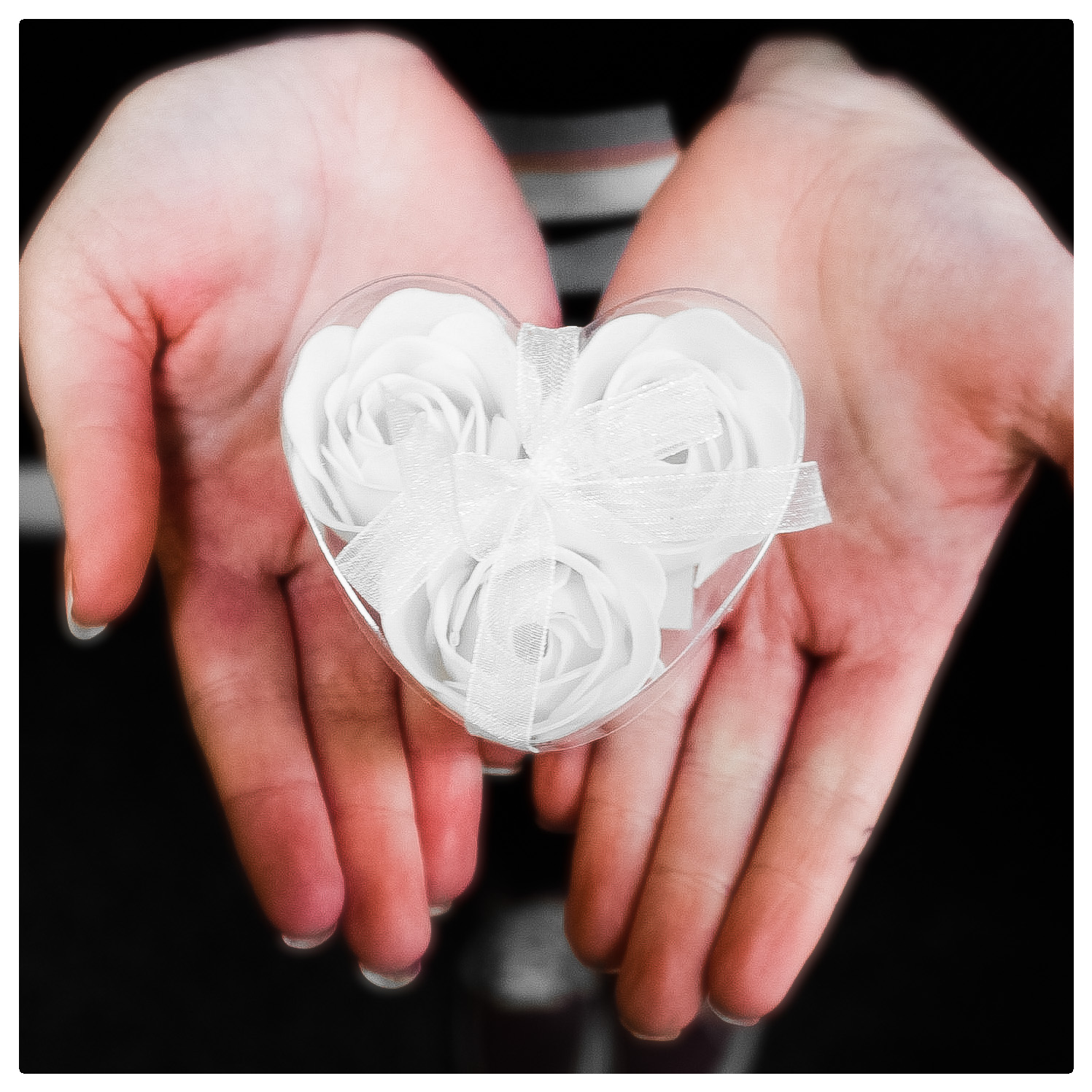 Set of 3 Flower Soap Heart Gift Box - Image 5