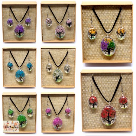 Pressed flower jewellery set
