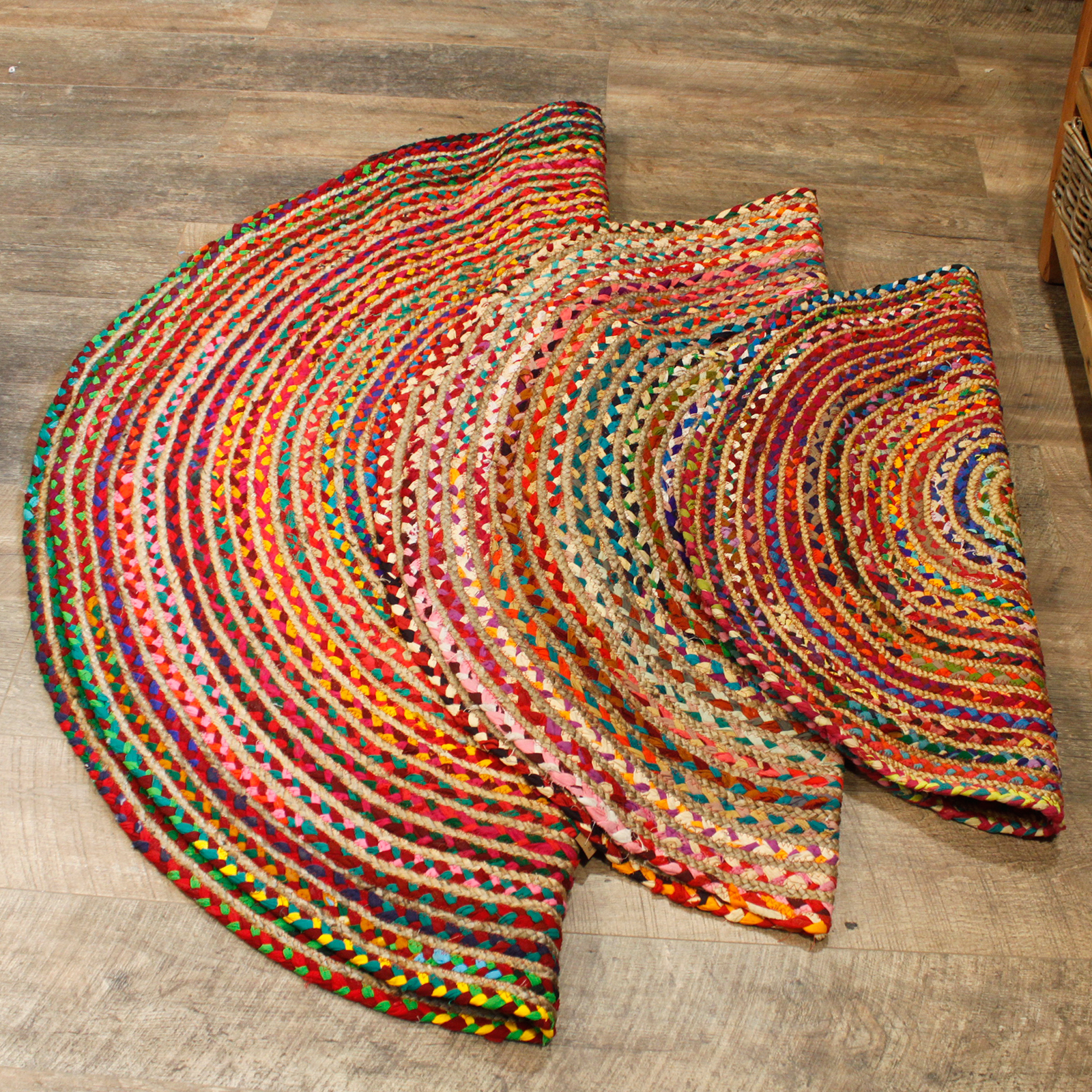 Woven Recycled Round Mat - Image 4
